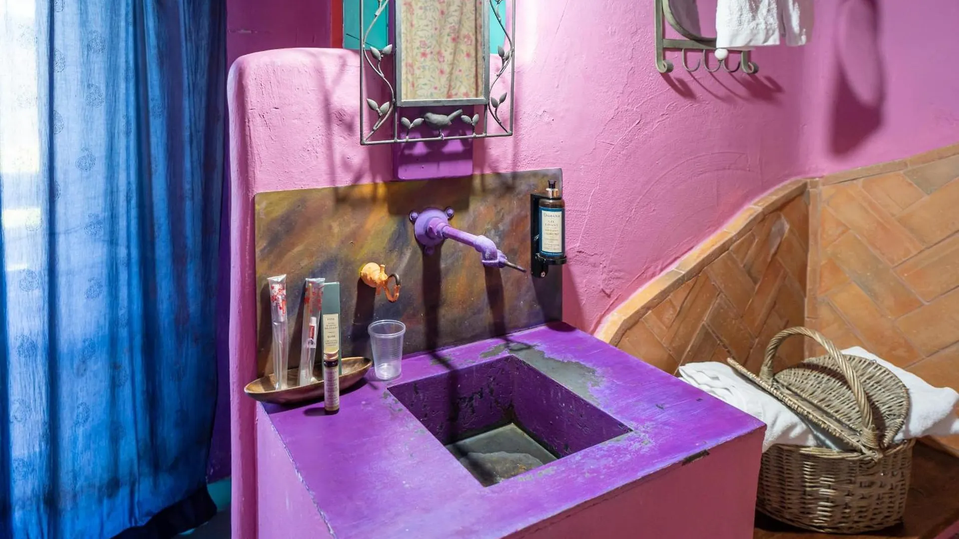 Hotel Alma de Romero Carranza